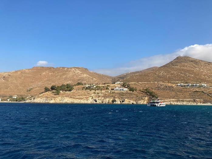 Une image contenant eau, extérieur, montagne, nature
Description générée automatiquement