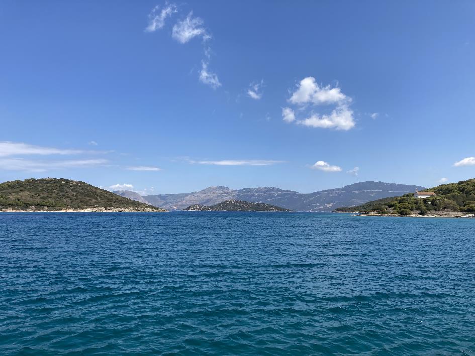 Une image contenant ciel, eau, extérieur, nature
Description générée automatiquement