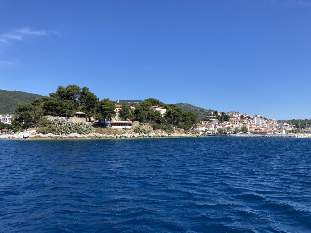 Une image contenant eau, extérieur, ciel, nature
Description générée automatiquement