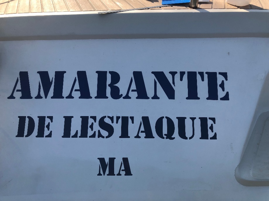 Une image contenant texte, signe
Description générée automatiquement