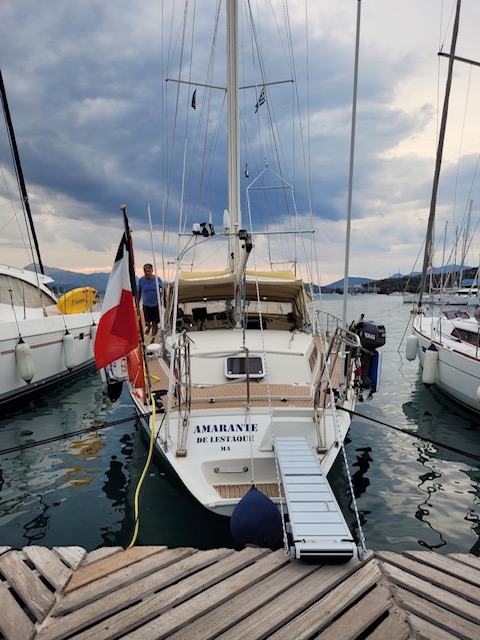 Une image contenant plein air, bateau, ciel, voilier
Description générée automatiquement
