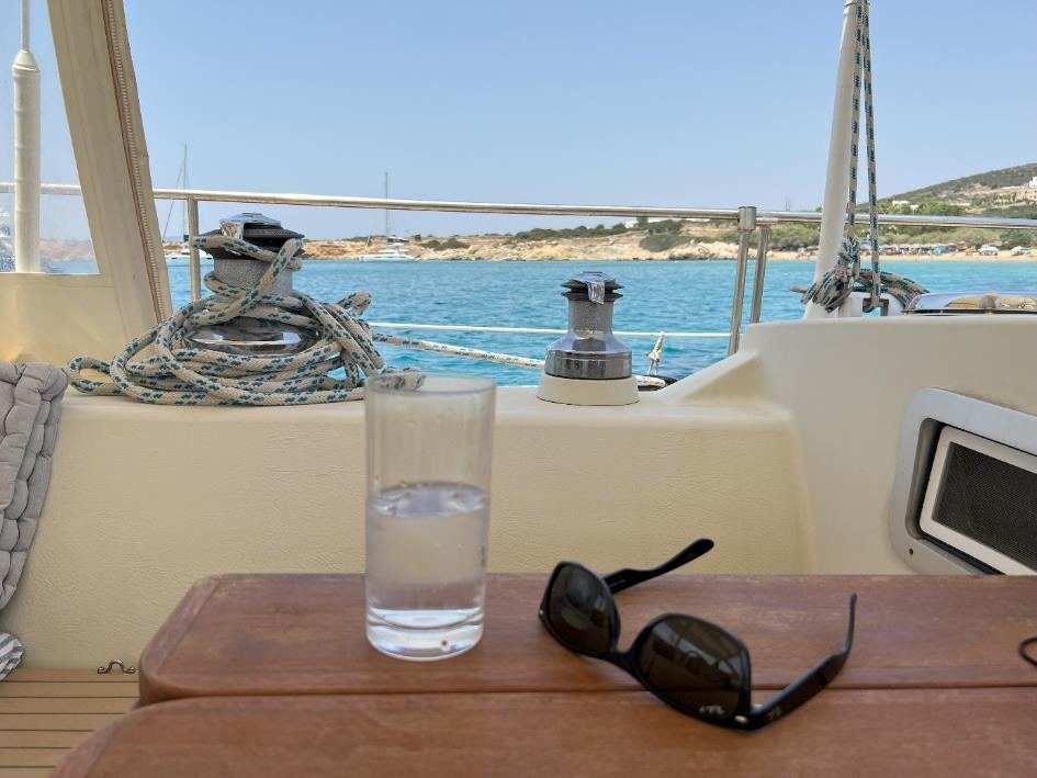 Une image contenant ciel, eau, plein air, voile
Description générée automatiquement