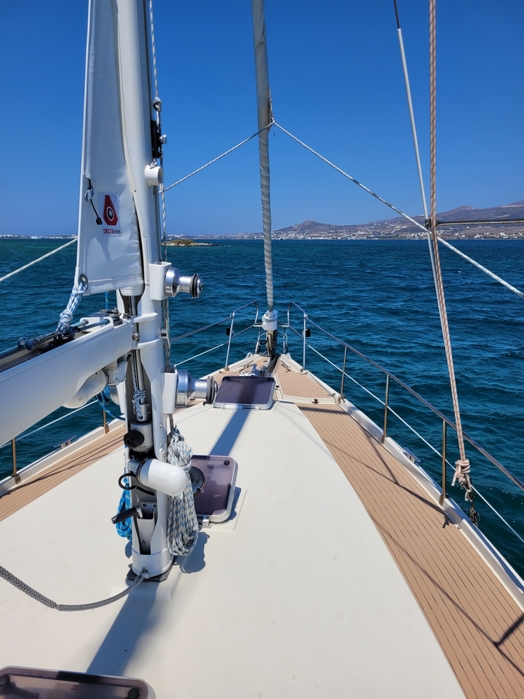 Une image contenant bateau, plein air, voilier, eau
Description générée automatiquement