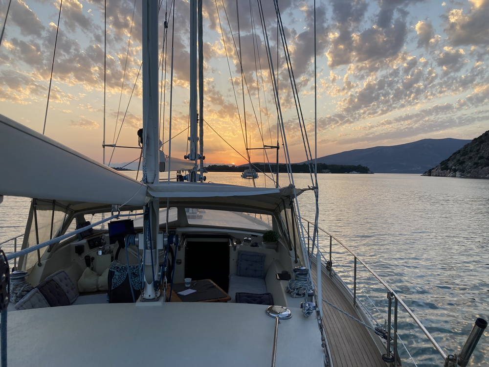 Une image contenant plein air, bateau, ciel, voilier
Description générée automatiquement