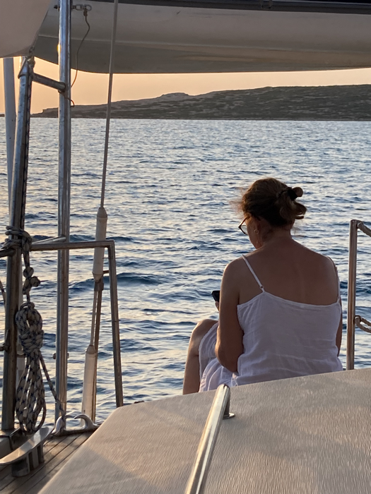 Une image contenant plein air, eau, personne, habits
Le contenu généré par l’IA peut être incorrect.