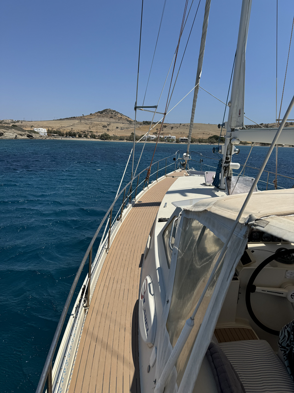 Une image contenant plein air, bateau, voilier, ciel
Le contenu généré par l’IA peut être incorrect.