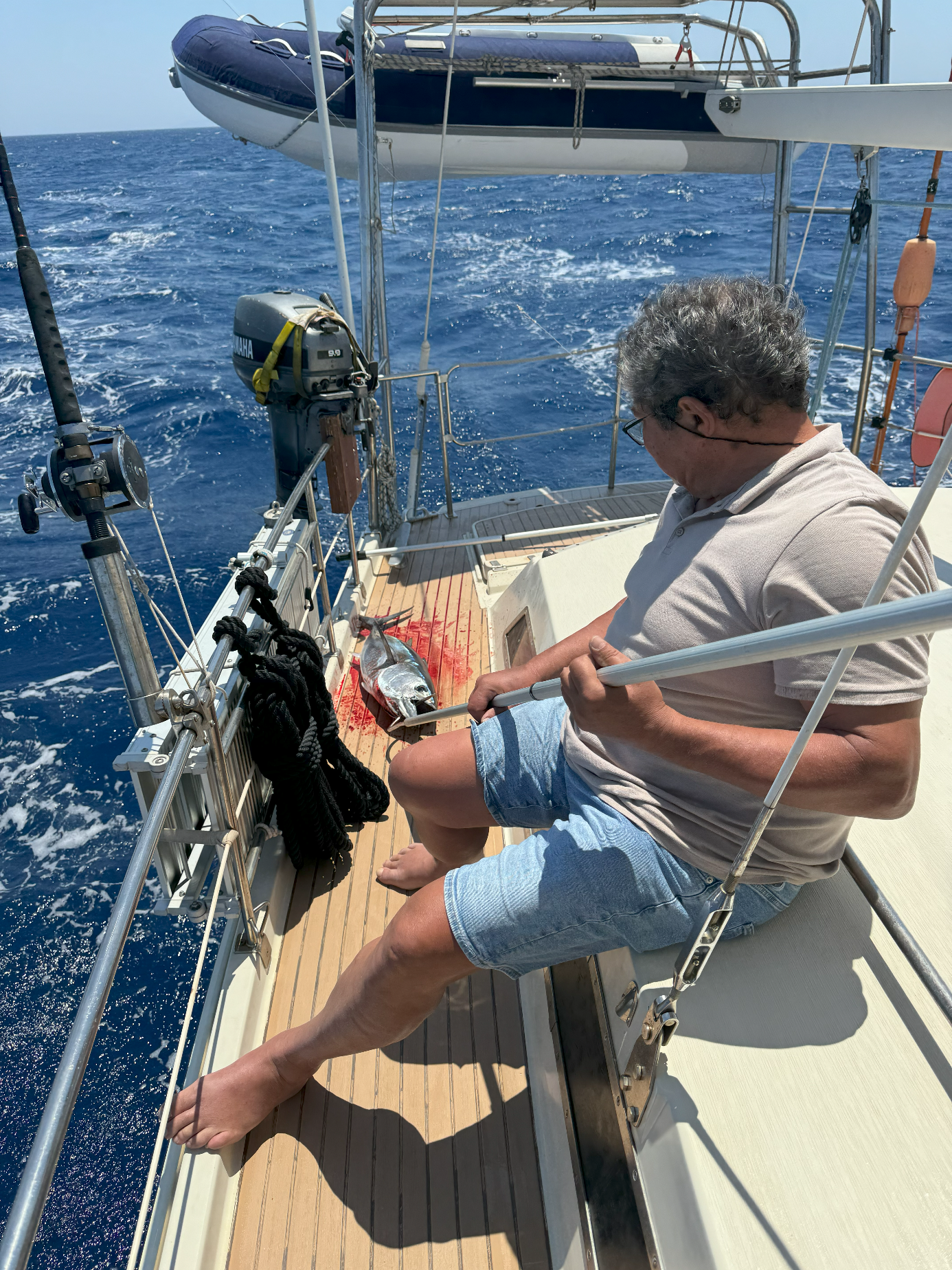 Une image contenant plein air, personne, bateau, habits
Le contenu généré par l’IA peut être incorrect.